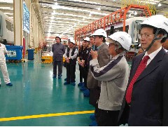 2017-11-17 世界五邑商會(huì)拜訪江門市新會(huì)區(qū)領(lǐng)導(dǎo)